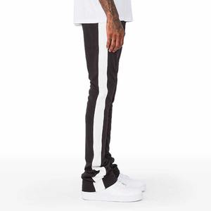 กางเกงวอร์มขาบานสำหรับผู้ชายสไตล์ลำลองระบายอากาศน้ำหนักเบาพร้อมโลโก้กำหนดเองได้ - Product Image 5