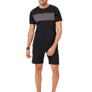 T-shirt anti-rides de qualité supérieure pour homme, ensemble court avec demi-manches respirantes, style parfait pour l'été - Product Image 1