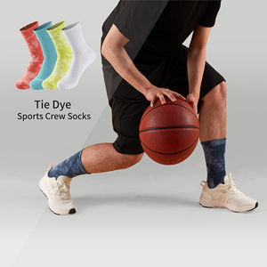 Chaussettes noires décontractées pour hommes et femmes Confortable à porter au quotidien Conception antidérapante Logo personnalisé Fabriqué en coton Polyester Vente en gros - Product Image 6