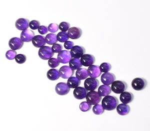 Lot en gros de 40 cabochons ronds en améthyste naturelle de 113,70 carats, 10 mm - 7 mm - Product Image 5