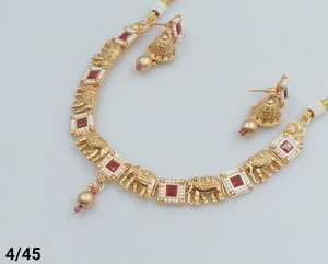 Bijoux de temple indien du sud motipearl et cuivre bijoux de mariage de mariée antiques traditionnels ensemble de bijoux de tour de cou plaqué or lourd - Product Image 4