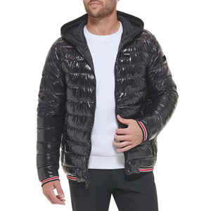 แจ็คเก็ตพัฟเฟอร์ดีไซน์ใหม่คุณภาพสูง เงางามพิเศษ สำหรับผู้ชาย สไตล์สตรีทแวร์ เสื้อผ้าผู้ชายสำหรับใส่เที่ยวกลางแจ้ง เสื้อผ้าฤดูหนาว - Product Image 3
