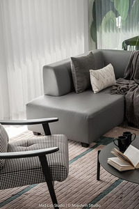 Tapis moderne fait main en laine 100% Nouvelle-Zélande, géométrique, sur mesure, coloré, à poils longs, avec support en latex, fabriqué en Inde - Product Image 2