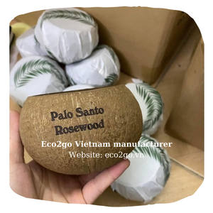 เทียนมะพร้าวธรรมชาติ เทียนหอมในกะลามะพร้าว สร้างสรรค์ธรรมชาติ เป็นมิตรกับสิ่งแวดล้อม ชามมะพร้าว ผู้ถือเทียน ผลิตในเวียดนาม - Product Image 3