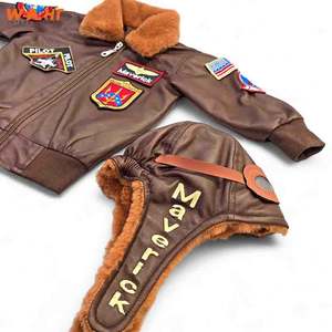 Chaqueta universitaria de cuero de bombardero de béisbol universitario para hombre personalizada de alta calidad con bordado de chenilla características de invierno OEM - Product Image 4