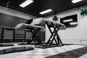 Elevador de tijera para autos con elevación hidráulica de cuatro cilindros a precio competitivo de exportación. - Product Image 3