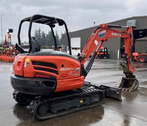 Mini-excavatrice KX040-4 2020 - Puissance compacte pour chaque tâche - Product Image 1