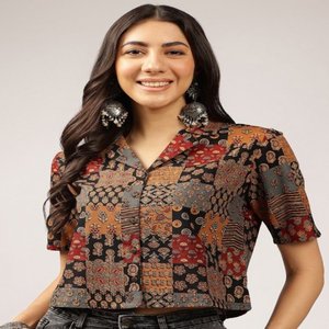 Màu Đen Và Đa Màu Áo Sơ Mi Phong Cách Phụ Nữ Hàng Đầu Dân tộc Họa tiết In Ngắn, Thường Xuyên Tay Áo Phụ Nữ Quần Áo Made In Ấn Độ - Product Image 1