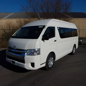 Autobús HiAce Usado de Techo Alto de 13 Plazas, Años 2019-2024, con Asientos de Tela, Disponible con Volante a la Izquierda y Derecha - Product Image 1