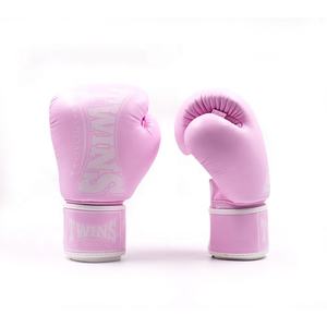 Équipement de combat professionnel de haute qualité, gants de boxe en cuir de vache véritable, fermeture à boucle et crochet, impression par sublimation personnalisée - Product Image 3