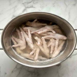 Cuello de pollo congelado IQF de calidad superior al por mayor, 10kg, entrega rápida directamente a su puerta, Compre Ahora, experimente un sabor fresco - Product Image 4