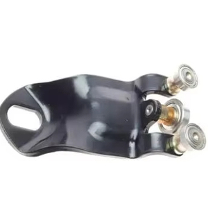 Guide rouleau porte coulissante OEM BK31V25028AD et 1946909 pour compatible avec le modèle FORD TRANSIT 363 - Product Image 1