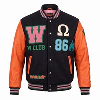 Blouson universitaire épais à coupe décontractée, entièrement orné de patchs en chenille, en laine noire avec manches en cuir orange, intérieur avec motif 'Peace', modèle Letterman OEM