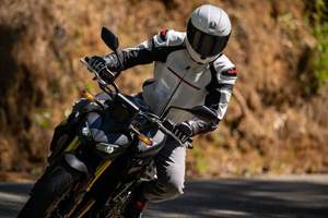Nouvelles motos Honda CB1000 Hornet 2025 authentiques en vente - Product Image 5