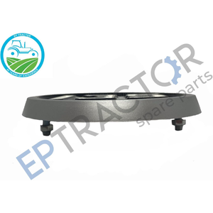 883389M1 - Emblème (Médaillon en plastique) compatible avec tracteur Massey Ferguson 135, haute qualité - Product Image 3