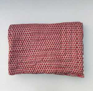 Colcha Razai Estampada a Mano, Cubrecama Acolchado, Ropa de Cama Acogedora, Regalo - Product Image 1