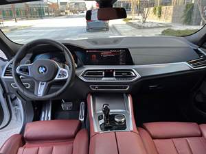 2021 X6 xDrive40i Turbo de 6 Cilindros con Tracción en las Cuatro Ruedas, Paquetes M Sport y Premium, Interior Rojo Tacora - Product Image 4