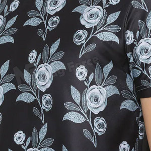 เสื้อยืดคอตตอนผู้ชาย สตรีทแวร์ ทรงปกติ พิมพ์โลโก้ด้านหน้า คุณภาพสูง แฟชั่นลำลอง แขนสั้น 220 กรัม - Product Image 6