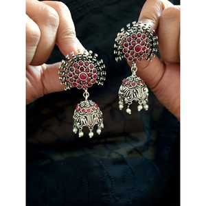 ต่างหูแฟชั่นสีเงินออกซิไดส์หินสีแดงเครื่องประดับสารออกซิไดส์จากอินเดียจำนวนมากคุณภาพระดับพรีเมียม - Product Image 2