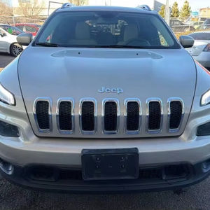 Voiture d'occasion abordable Jeep Cherokee Latitude 2015 conduite à gauche - Product Image 2