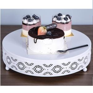 Présentoir à gâteau en métal au design personnalisé Présentoir à gâteau décoratif Présentoir à gâteau en métal au design récent pour la fête, le mariage et la décoration intérieure - Product Image 3