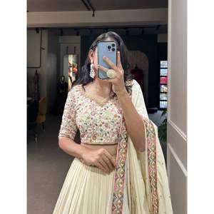 Trendmalls ผู้หญิง A-Line lehenga choli กับ dupatta georgette งานปักเป็นมิตรกับสิ่งแวดล้อมระบายอากาศสีขาว (L268) - Product Image 3