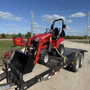 รถแทรกเตอร์ปั๊มเกียร์4WD GC1725M 45HP แมสซีย์เฟอร์กูสันประสิทธิภาพสูงที่มีกำลังเครื่องยนต์สูงสำหรับความต้องการทางการเกษตร - Product Image 3