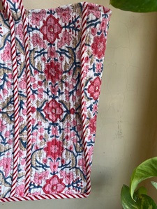 Sac à main en coton imprimé à la main indien Rohini, style bohème vintage, pour femmes, avec fermeture éclair brodée, multicolores - Product Image 4