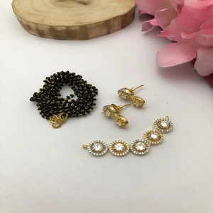 Collar minimalista CZ Mangalsutra, colgante de Zirconia cúbica con elegante cadena de cuentas negras para mujer, acabado Premium de alta calidad - Product Image 1