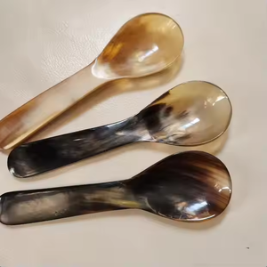 Cuchara de cuerno blanco pulido de alta calidad para uso en la cocina del hogar y del restaurante Artesanía de la mejor calidad por artesanía creciente - Product Image 2