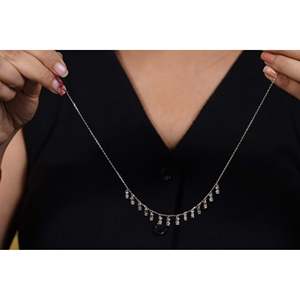 Collar de Plata de Ley 925 con Corte Esmeralda y Engaste de Garra en Forma de Gota de Agua Azul Celeste - Listo para Fiestas - Product Image 1