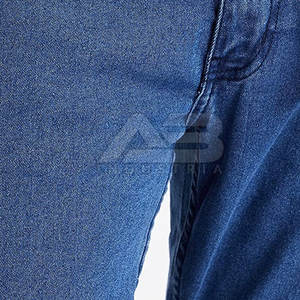 Pantalones vaqueros de calidad superior para hombre más vendidos ropa informal transpirable ligera para verano patrón sólido de cintura media a la venta - Product Image 5