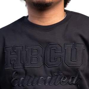 เสื้อกันหนาวแขนยาวผ้าฝ้ายปักโลโก้ได้ตามต้องการสำหรับผู้ชายเสื้อผ้าแนวสตรีทเฮฟวี่เวทสำหรับฤดูหนาวพิมพ์ลายดิจิตอล - Product Image 3