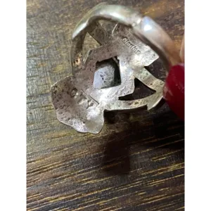 Anillo de Plata de Ley con Turquesa Kingman Tonya Yazzie, Talla 9, Joyería Elegante y Delicada - Product Image 5