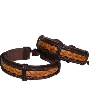 Pulsera de cuero genuino hecha a mano unisex de Grado Superior exclusiva diseñada para un uso cómodo - Product Image 1