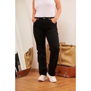 Jeans noirs à jambe droite grande taille - Product Image 1
