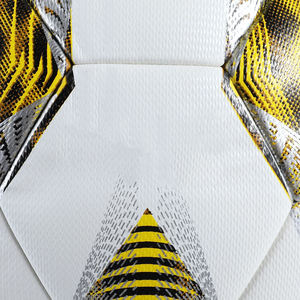 Ballon de football sportif de haute qualité sur mesure avec étiquette personnalisée fabriquée au Pakistan - Product Image 5