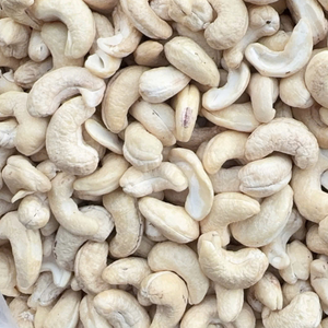 Ventas calientes Anacardos crudos de alta calidad al por mayor 160 180 240 Mejor calidad Santigo Factory OEM, ODM - Product Image 1