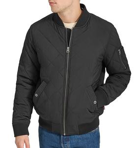 Veste matelassée pour homme en couleur noire unie avec fermeture éclair, respirante, chaude, élégante, imperméable, ajustée, personnalisée, pour le printemps, style streetwear - Product Image 1