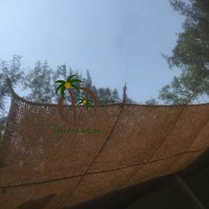 Quantité en vrac de tapis de filet de protection solaire en fibre de noix de coco pour jardin hôtel complexe pour décorations extérieures - Product Image 1