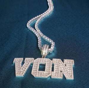 Personnalisé Glacé Varsity Initiale Nom Hip Hop Classique Bling-Bling Style Garçons Filles Diamant Mode Pendentifs Alliage Pendentifs Charmes - Product Image 4