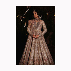 Nouveauté femmes Lehenga Banarasi soie Choli broderie travail mariée Lehanga Choli pour mariage et tenue de festival - Product Image 4