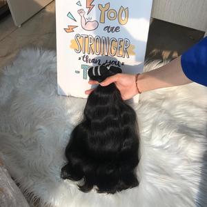 Extensiones de cabello humano natural camboyano 100% cabello ondulado de trama - Product Image 1