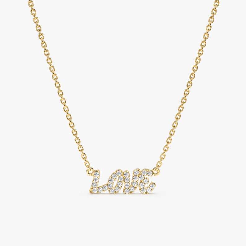 สีเหลืองทอง