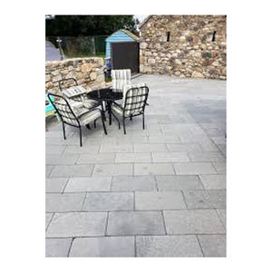 Calcaire gris Tandur, pierre naturelle solide et durable pour les sols, les patios et l'aménagement paysager - Product Image 1