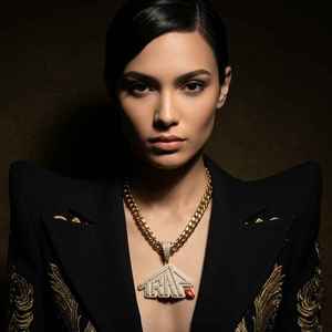 Collar de Lujo Chapado en Oro con Diseño de Casa de la Fortuna y Detalles Brillantes de Circonita Cúbica, con Acento Esculpido a Mano, Estilo Audaz para Fiestas - Product Image 3