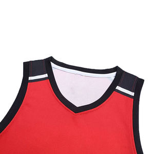 Venta al por mayor Diseño Popular recién llegado logotipo personalizado transpirable diseño profesional impreso uniforme de baloncesto - Product Image 4