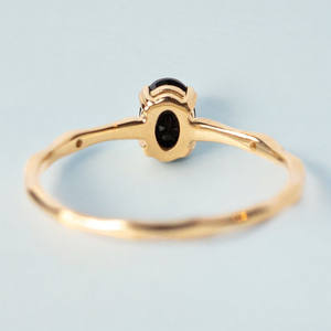 Anillo de diseño único de piedra de ónix negro, Plata de Ley 925, banda minimalista rellena de oro, joyería de plata fina, alianzas de boda de compromiso - Product Image 4