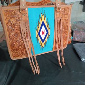 กระเป๋าโท้ทสะพายข้างโบฮีเมียนแบบตะวันตกผ้าห่มอานม้าหนังแท้อินเดีย - Product Image 4