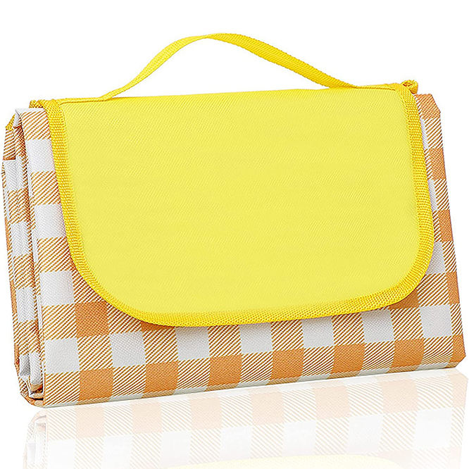 สีเหลือง